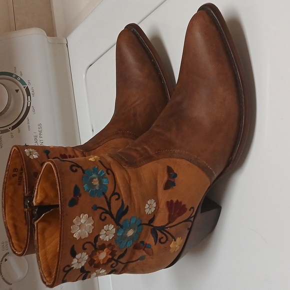 Old Gringo Catlyn Brass BL3236-1, size 9 - Picture 2 of 16